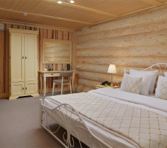 Номер Люкс одноуровневый корпус "Башенки" в Горячие ключи