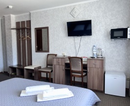 Стандартный номер с кроватью размера «KING-SIZE» в Элион