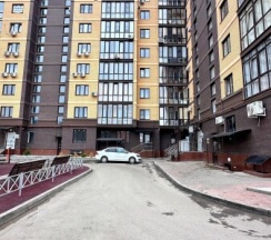 1-ком кв., Первомайская, 70 кв.159 в Свои