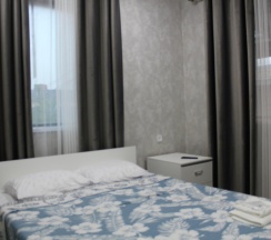 Комната стандарт с 1 двуспальной кроватью в Royal Home