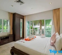 Люкс семейный с 2 комнатами в Phunawa Resort