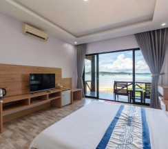 Бунгало рядом с пляжем в Mai Phuong Resort Phu Quoc