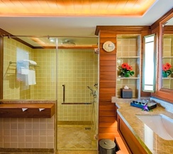 Люкс Jacuzzi Ocean в Diamond Cliff Resort & Spa, Patong Beach