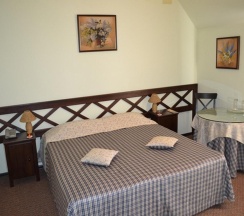 Номер комфорт в Аверон