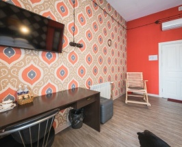 "Монгольский хан" Категория "Джуниор сюит" в Hotel Heivic House