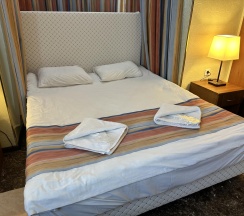 Номер комфорт в Home Hotel