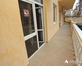 Студия с балконом в Mango