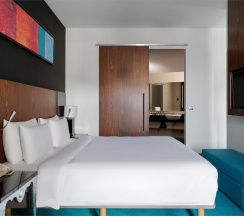 Семейный люкс с балконом в Radisson Завидово