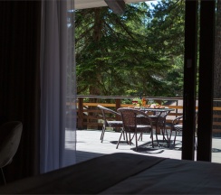 Villa Mairi Suite в Mairi