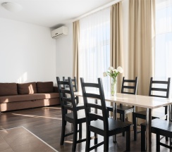 Апартамент с 3-мя спальнями, с кухней в Имеретинский