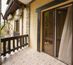 3-местный Стандартный номер с балконом в Манэ