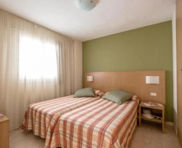 Апартаменты с 2 комнатами в Apartamentos California