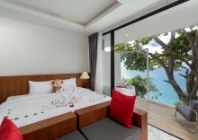 Двухместный полулюкс двуспальная кровать в Secret Cliff Resort Phuket