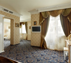 Номер Делюкс (Deluxe suite) в Грин Хаус