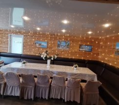 Коттедж с красивым видом из окна в Удачный