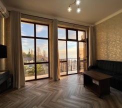 Двухместный люкс с балконом и с красивым видом из окна двуспальная кровать в Blacksea