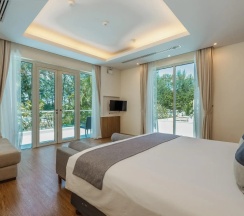 Вилла Pool с кухней с 4 комнатами в Splash Beach Resort 