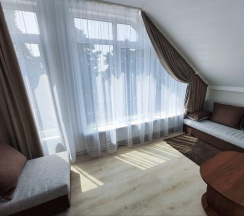 Номер комфорт семейный (мансарда) в Регион 86