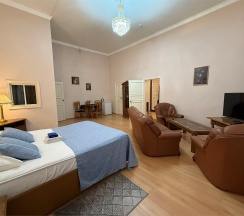 1 Категория (двухкомнатный семейный номер с 2 раздельными кроватями с видом в атриум) в Hotel park river