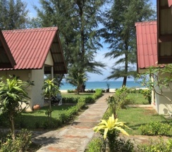 Бунгало с балконом в Good Days Lanta Beach Resort