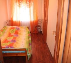 Апартаменты с 3 комнатами в Якорь