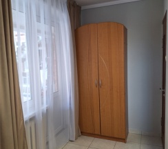 "КЛАССИК 5" Стандартный двухместный номер с раздельными односпальными кроватями и диваном на 1 этаже в Цитрус