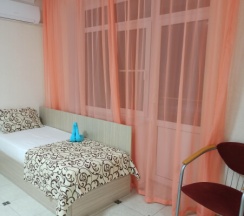 Трёхместный номер стандарт с балконом в Белые скалы