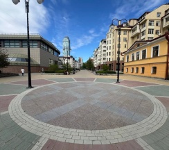 Апартаменты c 1 комнатой с балконом и с красивым видом из окна в Квартира Элегантная в Тихом Квартале Миллионеров