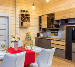 Современный коттедж 120 кв.м. для 8 гостей рядом с Охта парком в Solar House