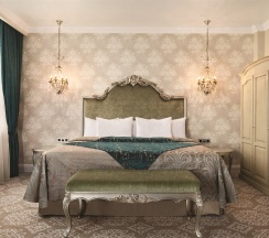 Гранд Люкс в Ramada by Wyndham Kazan City Centre
