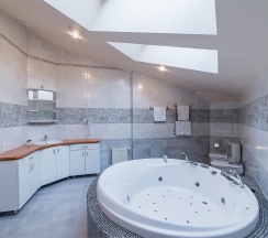 Люкс №6 в Виктория