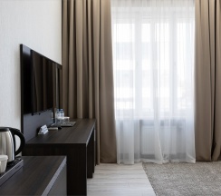 Улучшенный номер с кроватью «Queen-size» в Parallel Congress by Stellar Hotels Krasnodar
