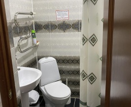 Двухместный номер с двуспальной кроватью с видом на горы в Морской бриз