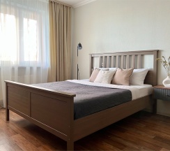 "Pistachio Flat" Однокомнатная квартира (Метро Ленинский проспект/Автово, 10 минут на транспорте) в Rauktis apartments