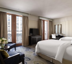 Номер Премьер Твин в Four Seasons Hotel Moscow