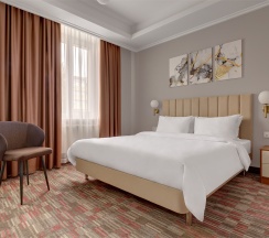 Стандартный номер с большой двуспальной кроватью в Смарт