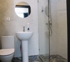 Двухместная студия двуспальная кровать в Автостоп