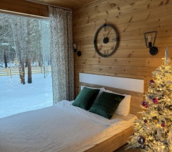 Двухместный коттедж с красивым видом из окна (двуспальная кровать) в Частный дом Лес Двухместный 2