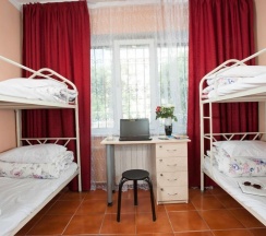 Кровать в общем номере (мужской номер) в FM Hostel