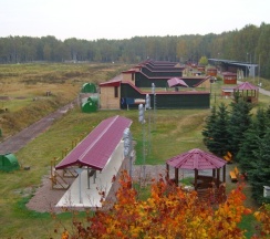 Коттедж с 6 комнатами с балконом в Гостиница