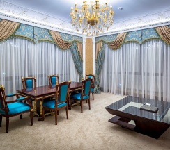 Президентский Люкс в Artis plaza hotel
