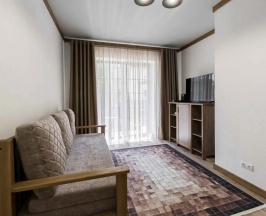 Двухместный семейный люкс с красивым видом из окна двуспальная кровать в Фонград