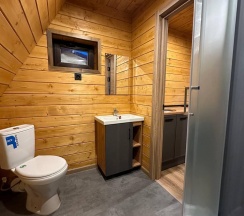 4-местный коттедж стандарт в Lake Glamp