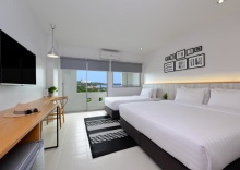 Трёхместный номер Deluxe в Ruenthip Residence Pattaya