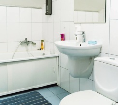 Коттедж с балконом в Гавань