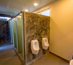 Кровать в общем номере в Ducati Bike Box Hostel