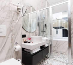 Модерн TWIN в Helen Hotel