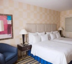 Двухместный номер Deluxe 2 отдельные кровати в Renaissance by Crystall