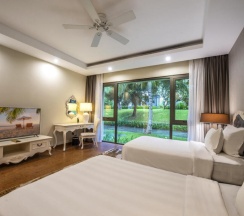 Вилла с 3 комнатами с видом на бассейн в Vinpearl Resort & Spa Nha Trang Bay