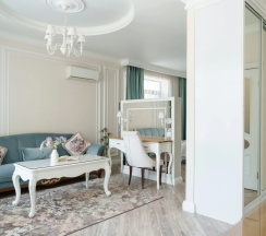 Двухместный люкс Provence №40 с 2 комнатами с красивым видом из окна двуспальная кровать в Лель